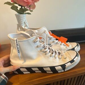 Off-White x Converse Chuck Taylor